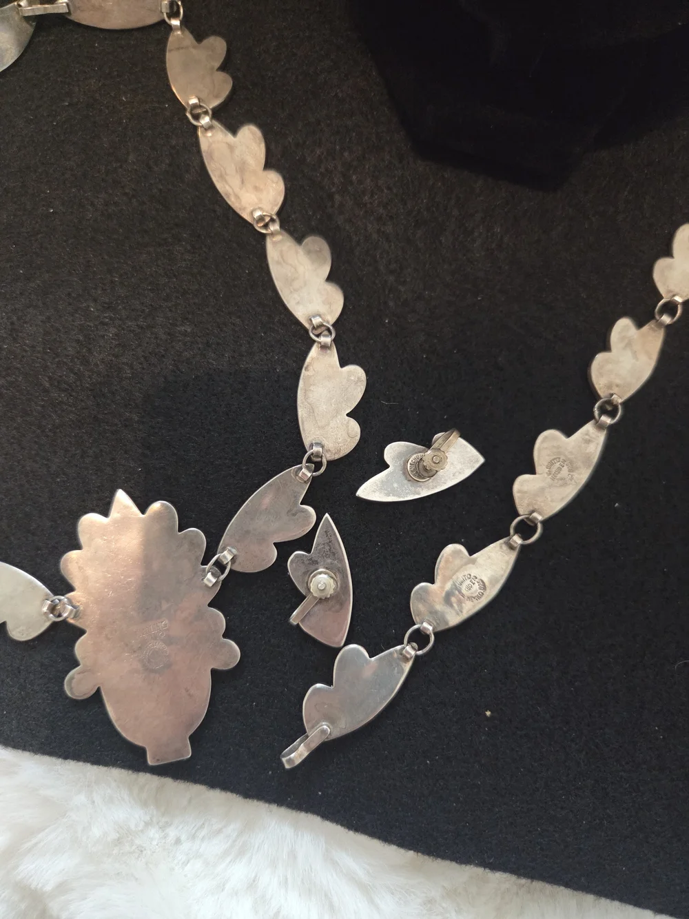 Sterling silver (Over 2 Oz) Turquoise inlaid Statement Necklace Set